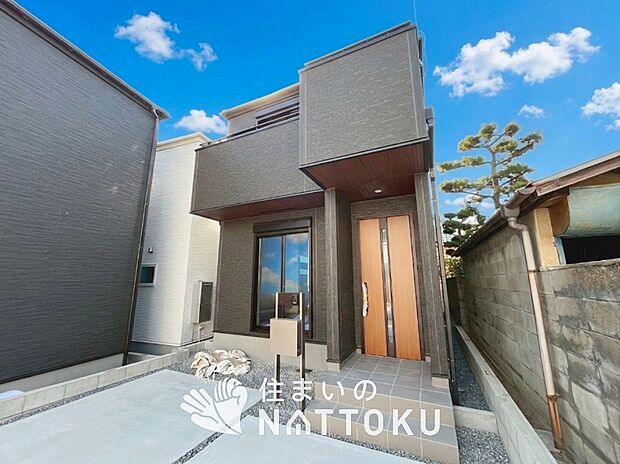 【現地写真（外観）【１号地】】耐震等級最高「３」取得で基準の１.５倍の性能・耐震強度で安心できます。