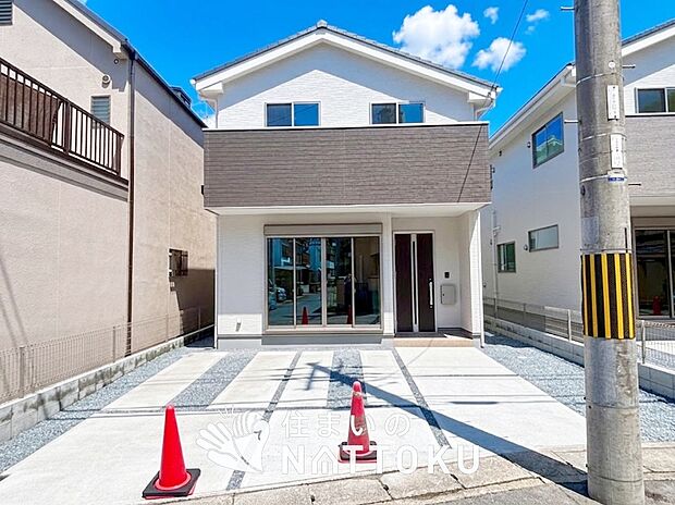 【現地写真（外観）【２号地】】断熱性、気密性を高める工夫で一年中ずっと心地よく暮らせる、高気密・高断熱です。