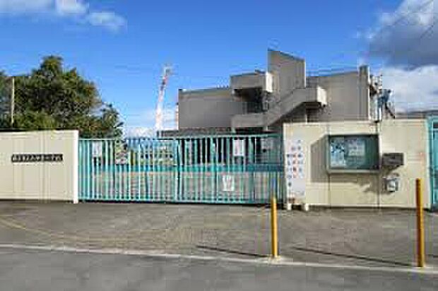 枚方市立山田東小学校（約600m）