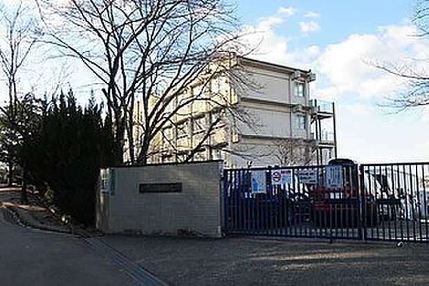 堺市立三原台小学校（約1,400m）