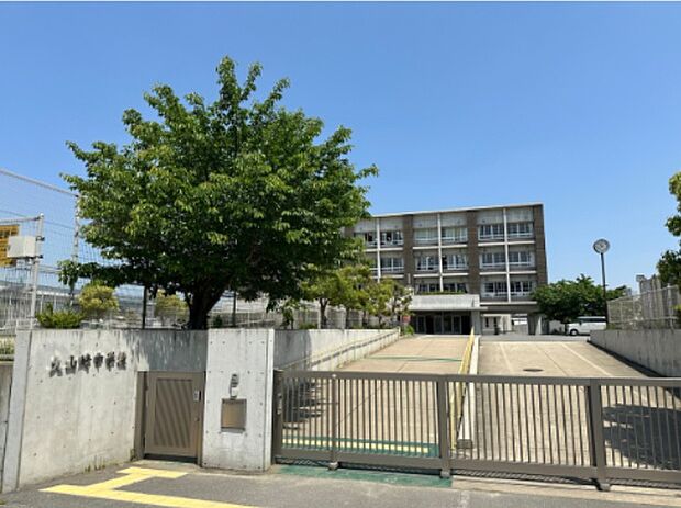 大山崎町立大山崎中学校(約850m)