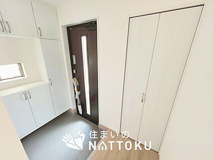 現地写真(玄関)