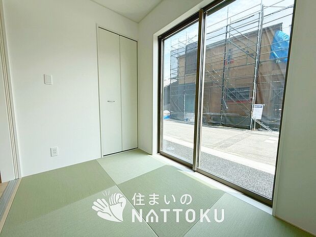 【現地写真(和室)】大壁仕様の新和室。くつろぎの空間です。