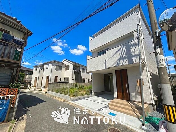 【現地写真（外観）【１号地】】お引渡し後も無償の定期点検を行っており、暮らしの安心をお届けしています。