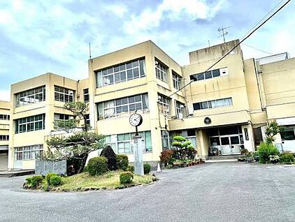 宇治市立南部小学校 660ｍ(徒歩9分)