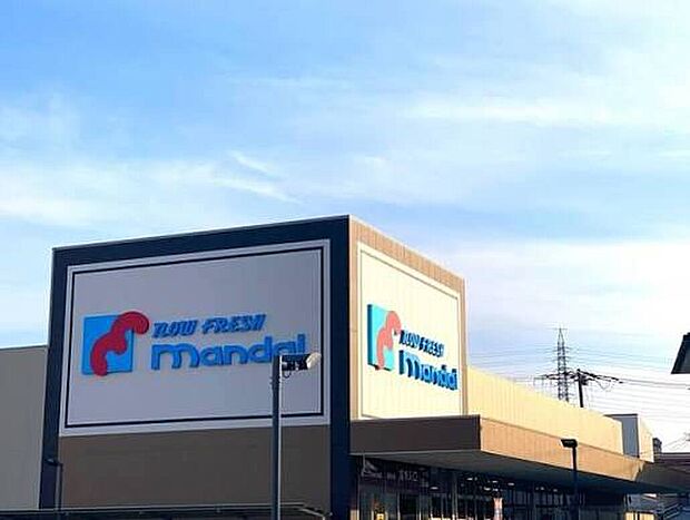 万代堺深井店（約740m）