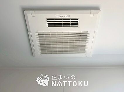 電気式浴室暖房換気乾燥機