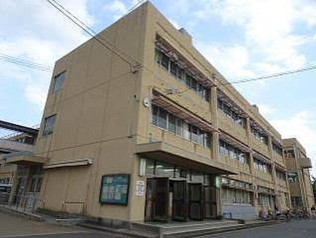 宇治市立小倉小学校(約780m)