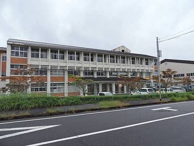 大津市立真野北小学校(約1,700m)