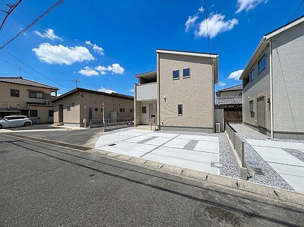 【現地写真(街並み)】耐震等級最高「3」取得で基準の1.5倍の性能・耐震強度で安心できます。