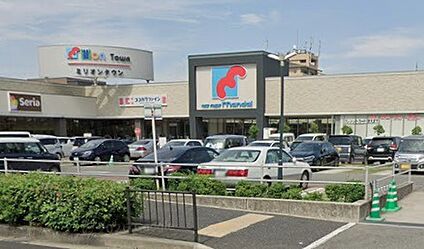 万代豊中豊南店 600ｍ(徒歩8分)