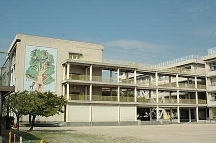 豊中市立高川小学校 160ｍ(徒歩2分)