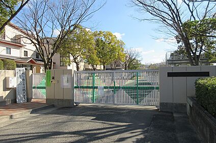 大阪狭山市立第七小学校 600ｍ(徒歩8分)