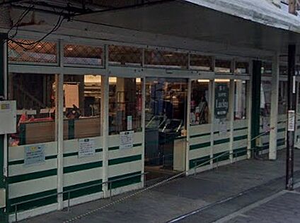 ラッキー 四条畷駅前店 1000ｍ(徒歩13分)