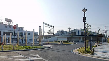 近鉄南大阪線「高鷲駅」 1280ｍ(徒歩16分)