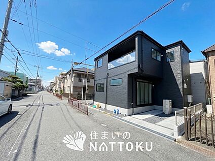 現地写真（前道含む外観）