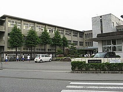 彦根市立東中学校 1500ｍ(徒歩19分)