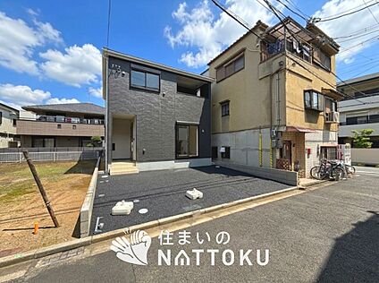 現地写真（前道含む外観）