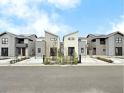 【秋の道街区 街並み完成】