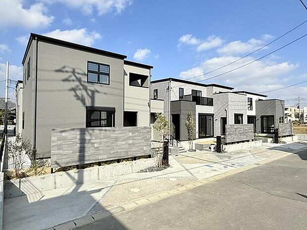 【【現地街並み】】現地の街並みが完成しました！ご来場者様から大変ご好評をいただいている、ラグジュアリー感が溢れる街並みです。