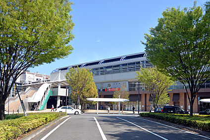 流山おおたかの森駅 1100m(徒歩14分)