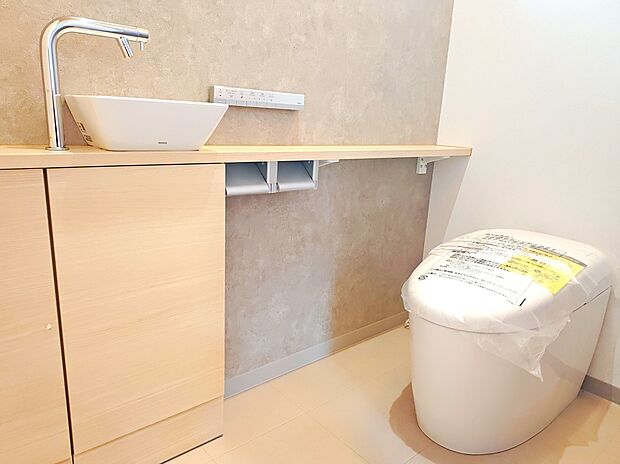 【トイレ】■掃除のしやすいタンクレストイレ♪(撮影日:2025年11月14日)