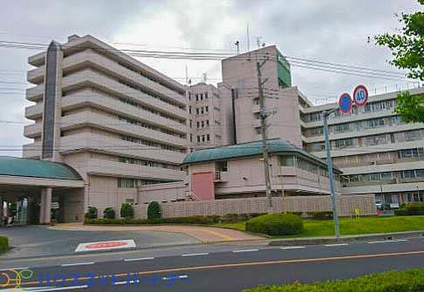 越谷市立病院（約800m・徒歩10分）