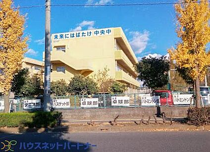 越谷市立中央中学校 1920m(24分)