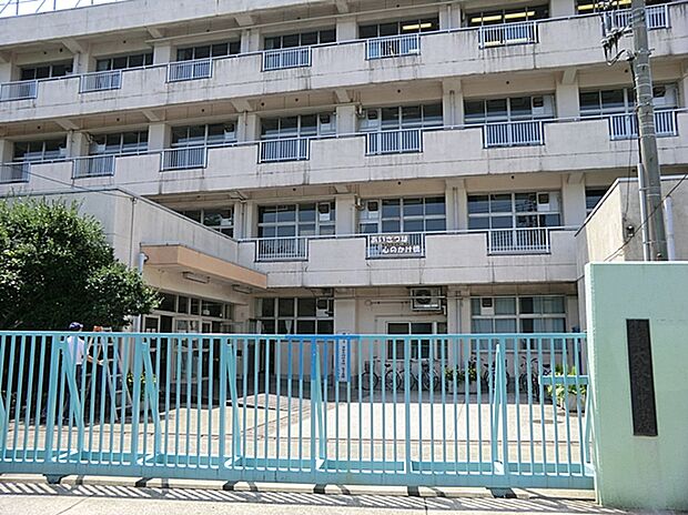 大田区立大森東中学校（約370m）