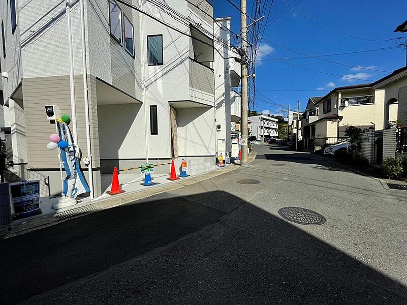 B号棟前面道路