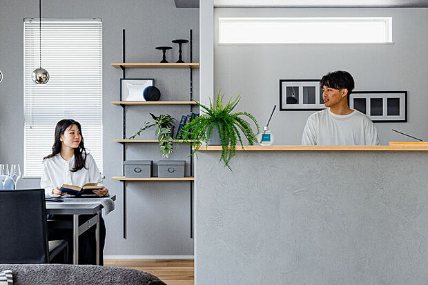 【【ハイオープンキッチン】】家事をしながら家族の顔が見えるハイオープンのキッチン。