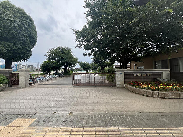 東原小学校（約480m）