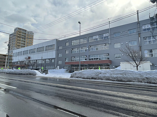 札幌市立美香保中学校