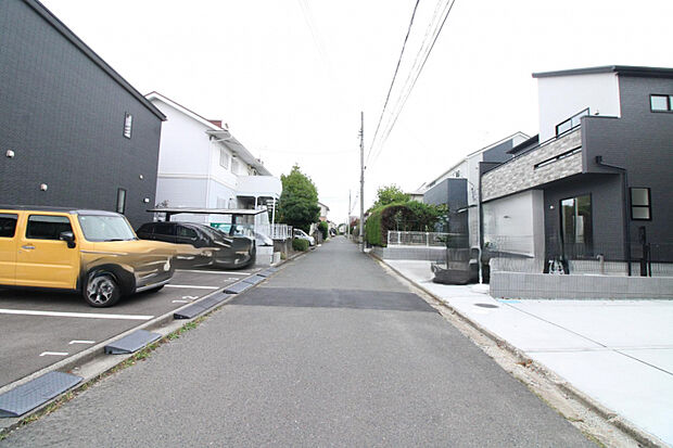 前面道路　