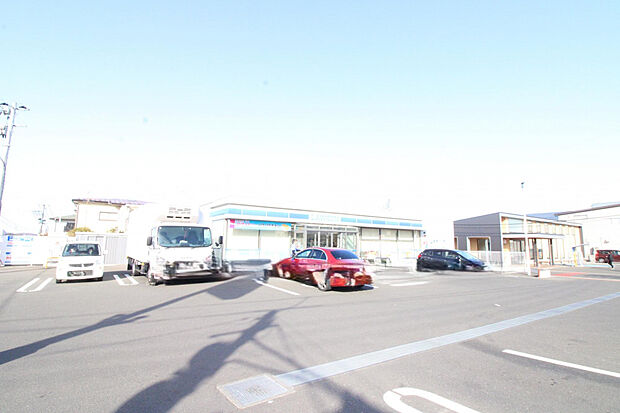 ローソン仙台南光台東一丁目店（約330m）