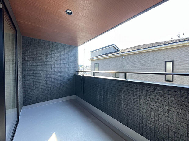 （1）号棟　インナーバルコニー　