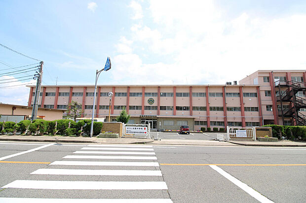 光陵中学校（約769m）