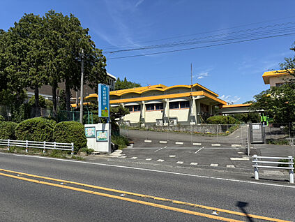 至学館大学附属幼稚園 128m