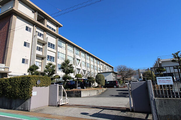 一宮市立千秋東小学校　