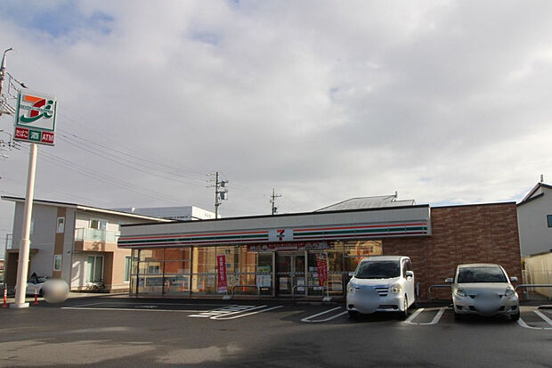 セブンイレブン江南古知野町花霞店（約450m）