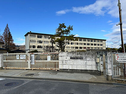 【奈良市立西大寺北小学校】 1000m