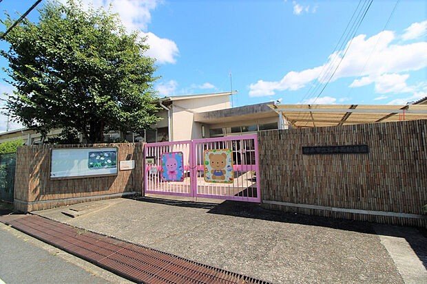 桜井市立桜井西幼稚園(約640m)