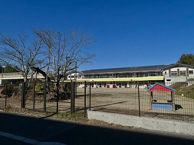 たかやまこども園（約1,300m）