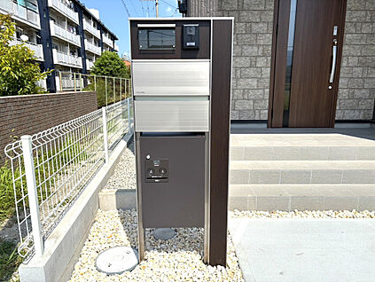忙しい日々の中、不在時でも荷物の受け取りをしていただける様、