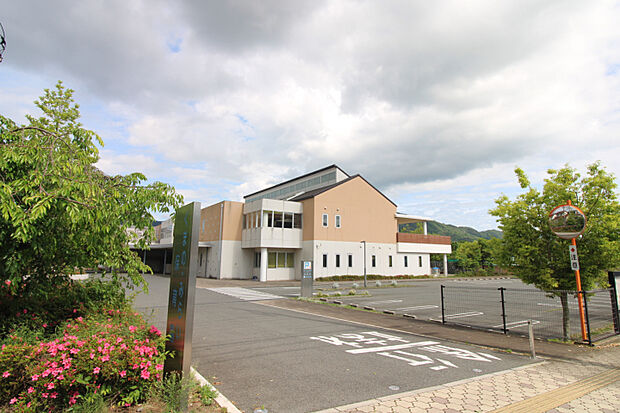 くまのみらい保育園 徒歩4分