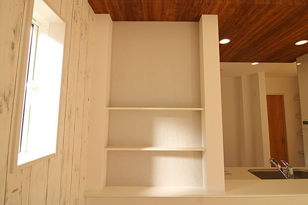 【造作ニッチ】趣味の小物や写真などの装飾に便利です!