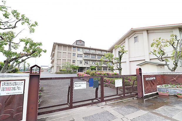 倉敷市立連島南中学校（約600m）