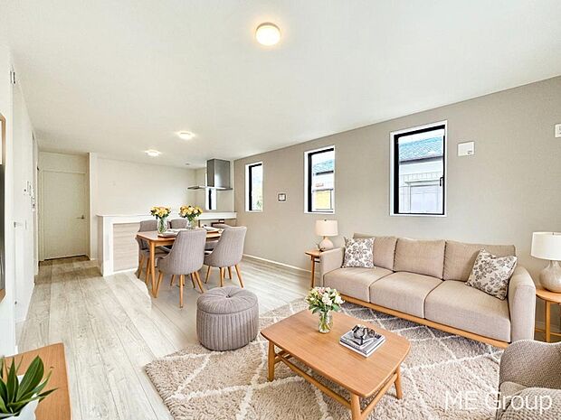 開放感を感じながら家族団らんが楽しめる2階リビング!※家具はCGです