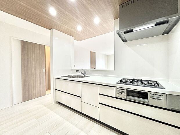 お料理を効率的に、楽しく！システムキッチン  