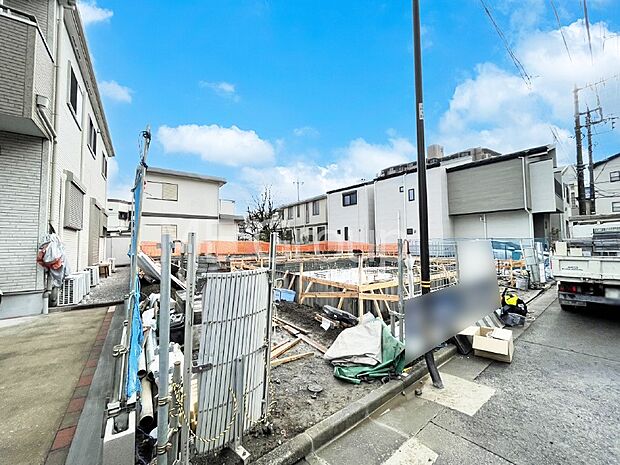 溢れる陽光でご家族の笑顔も輝く